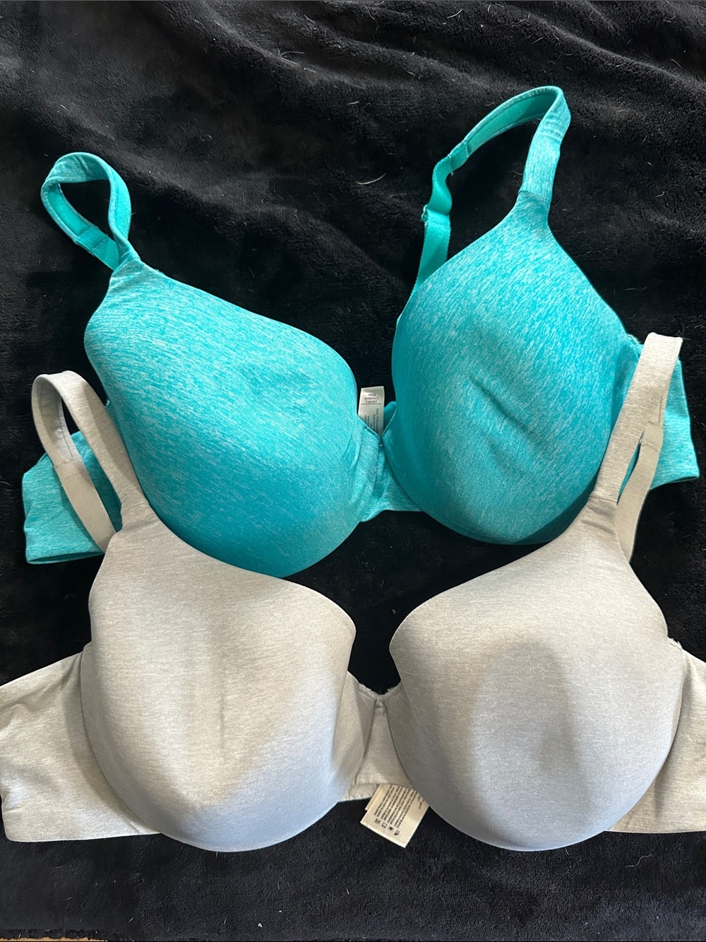 Cacique Smooth T-Shirt Bra Set in Teal and Light Gray 42C